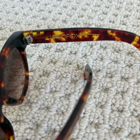 Wildfox Monroe Tortoise Shell Sunglasses - Picture 7 of 7